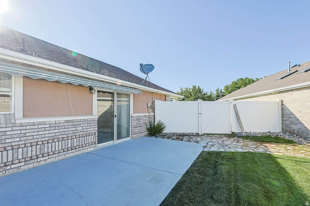 2474 N DORCHESTER AVE Harrisville, UT 84414