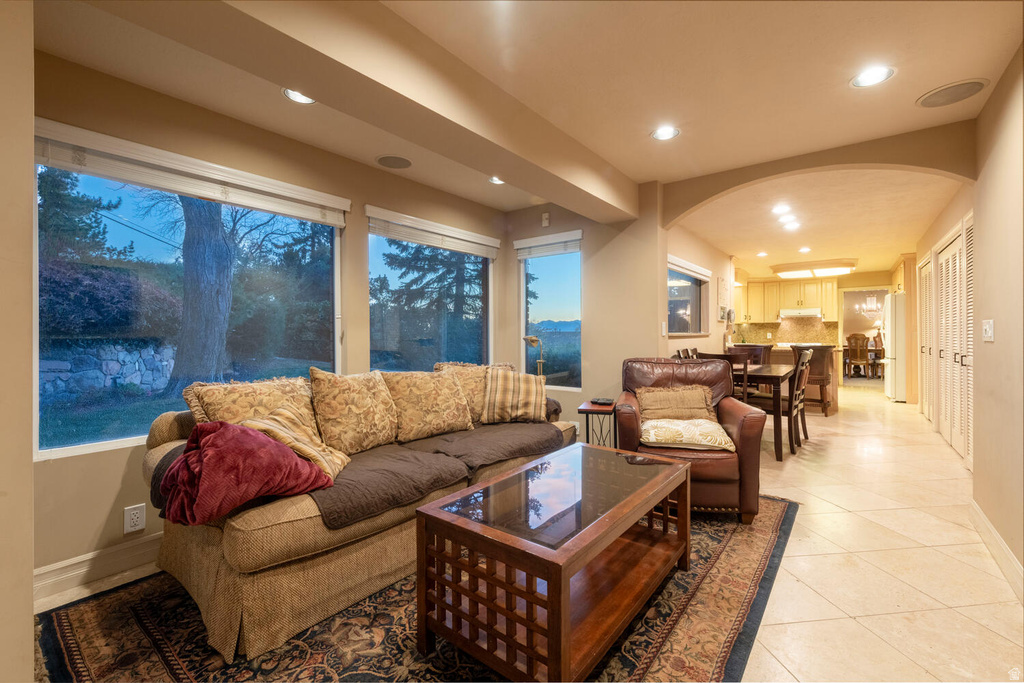 2662 E SKYLINE DR Salt Lake City, UT 84108