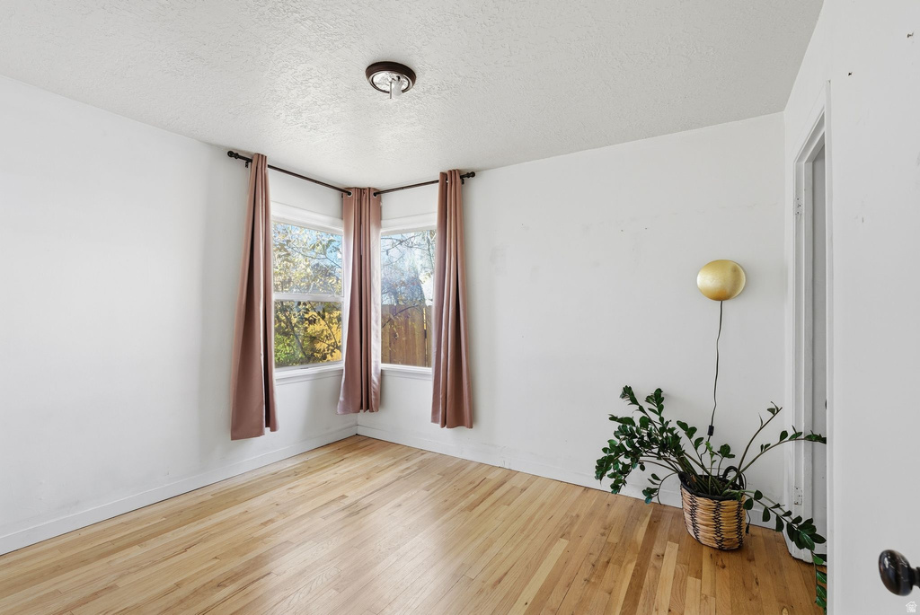 3175 IOWA AVE Ogden, UT 84403