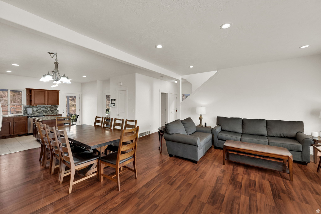 8935 S QUARRY STONE WAY Sandy, UT 84094