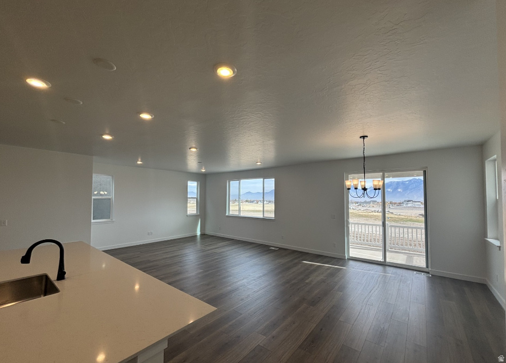 12763 S GLACIER TRAIL LN #170 Herriman, UT 84096