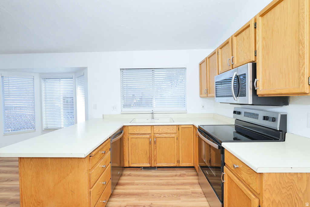 7165 S CALLIE DR West Jordan, UT 84084