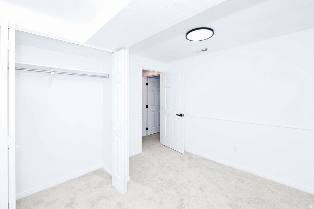 7165 S CALLIE DR West Jordan, UT 84084