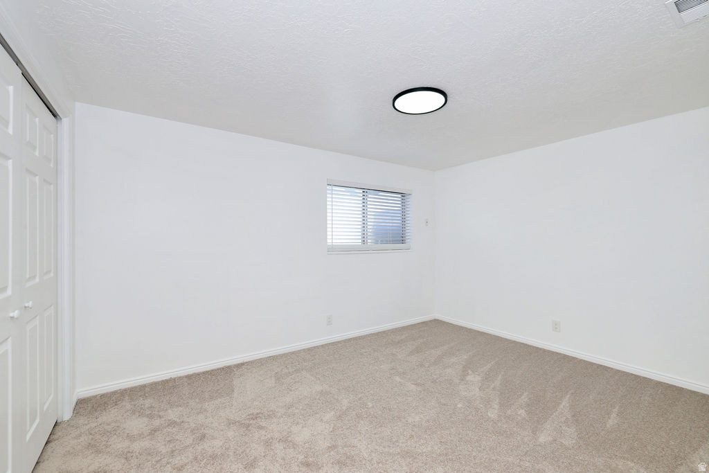 7165 S CALLIE DR West Jordan, UT 84084