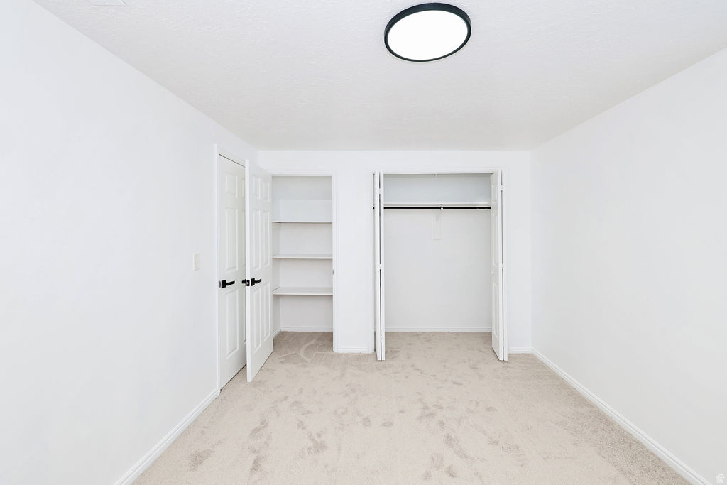 7165 S CALLIE DR West Jordan, UT 84084