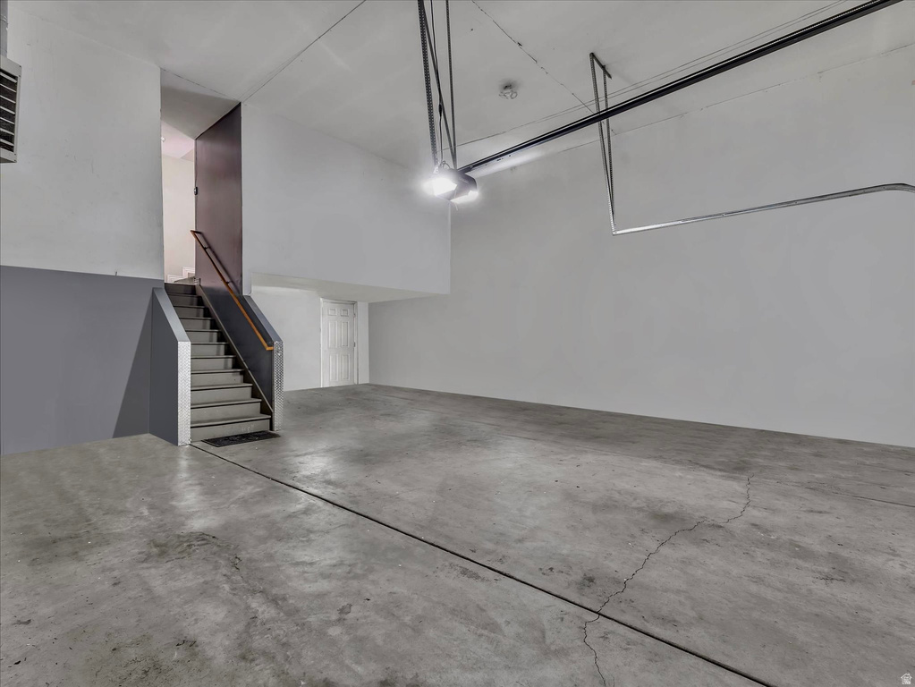 147 W 925 N Centerville, UT 84014