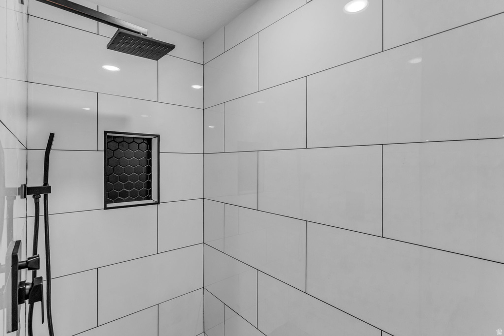 147 W 925 N Centerville, UT 84014