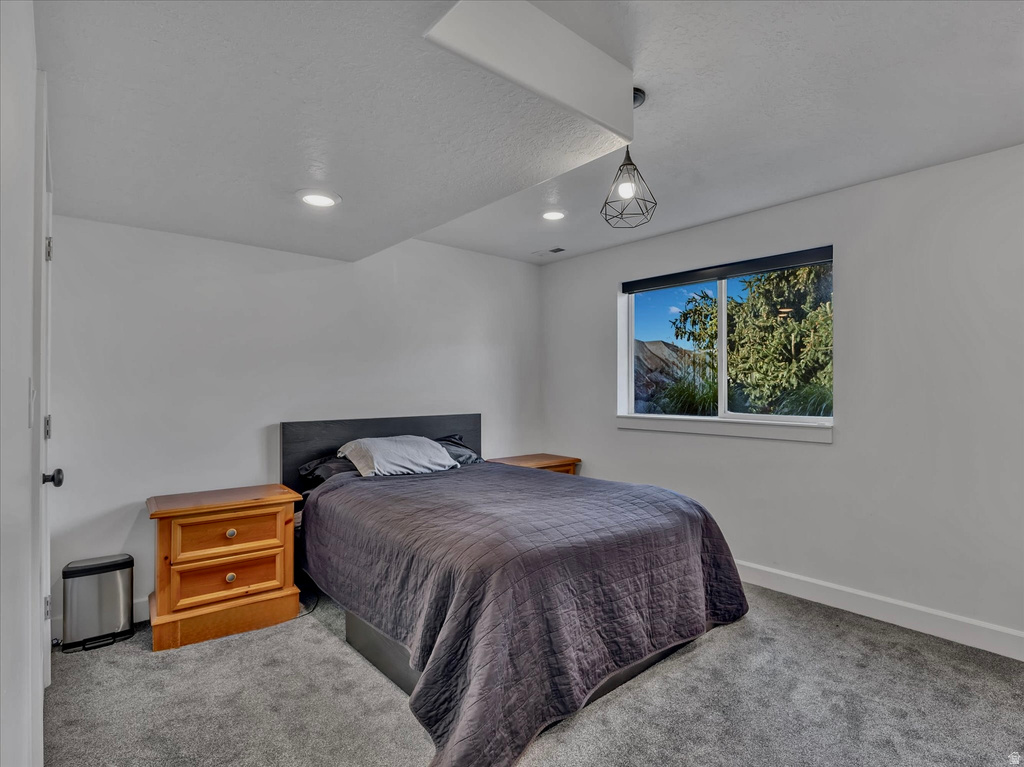 147 W 925 N Centerville, UT 84014