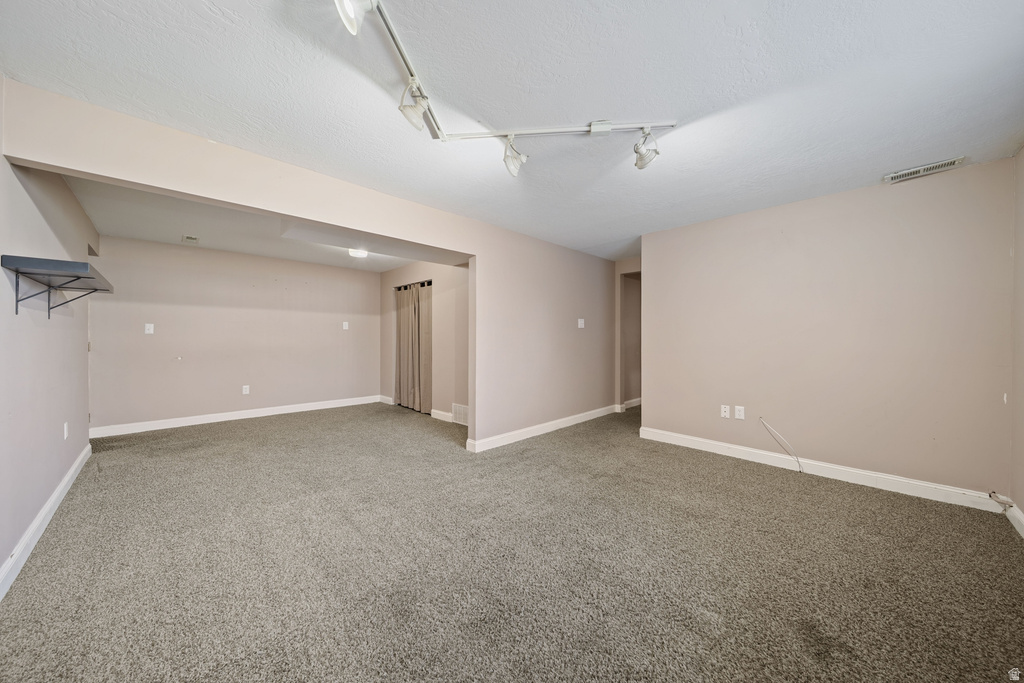 4402 S WORMWOOD DR West Valley City, UT 84120