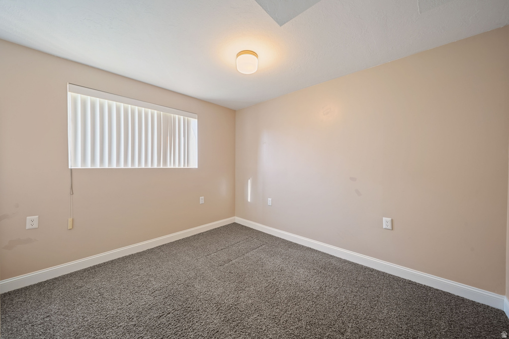 4402 S WORMWOOD DR West Valley City, UT 84120