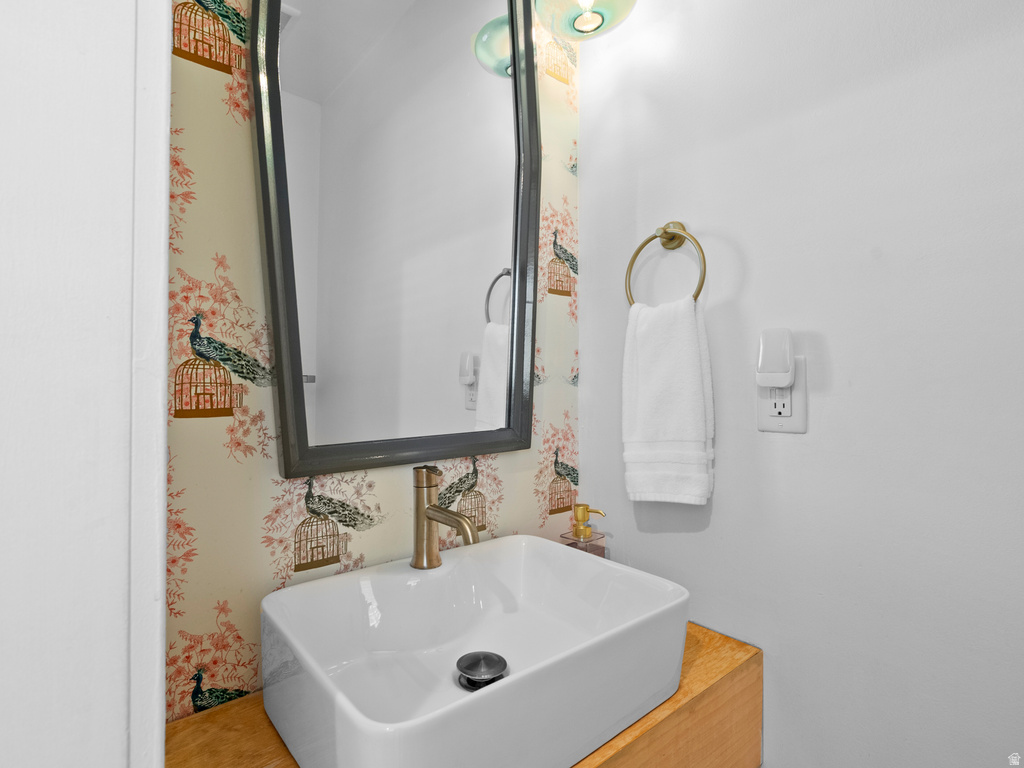 8269 S ROOSEVELT ST Midvale, UT 84047