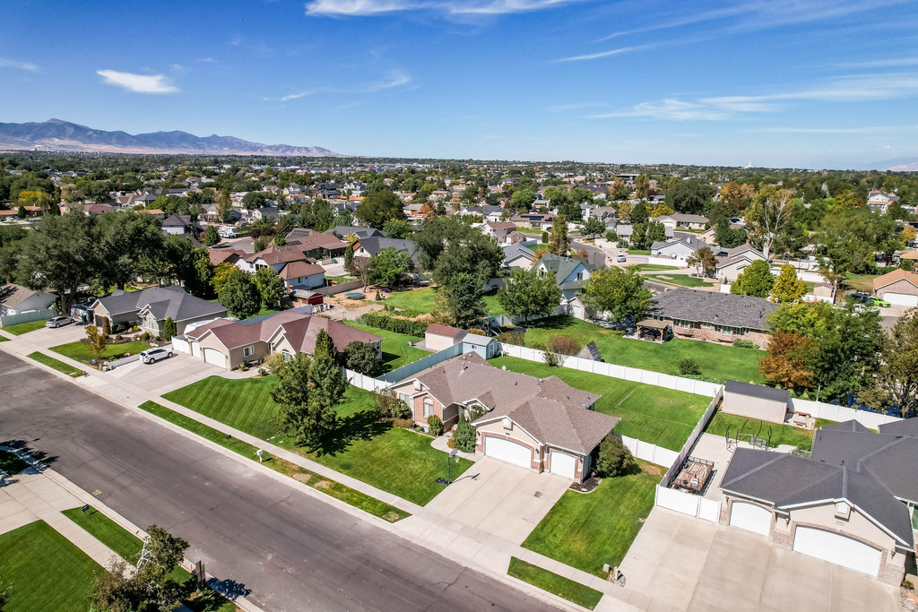 1182 W RIVER HILLS DR Riverton, UT 84065