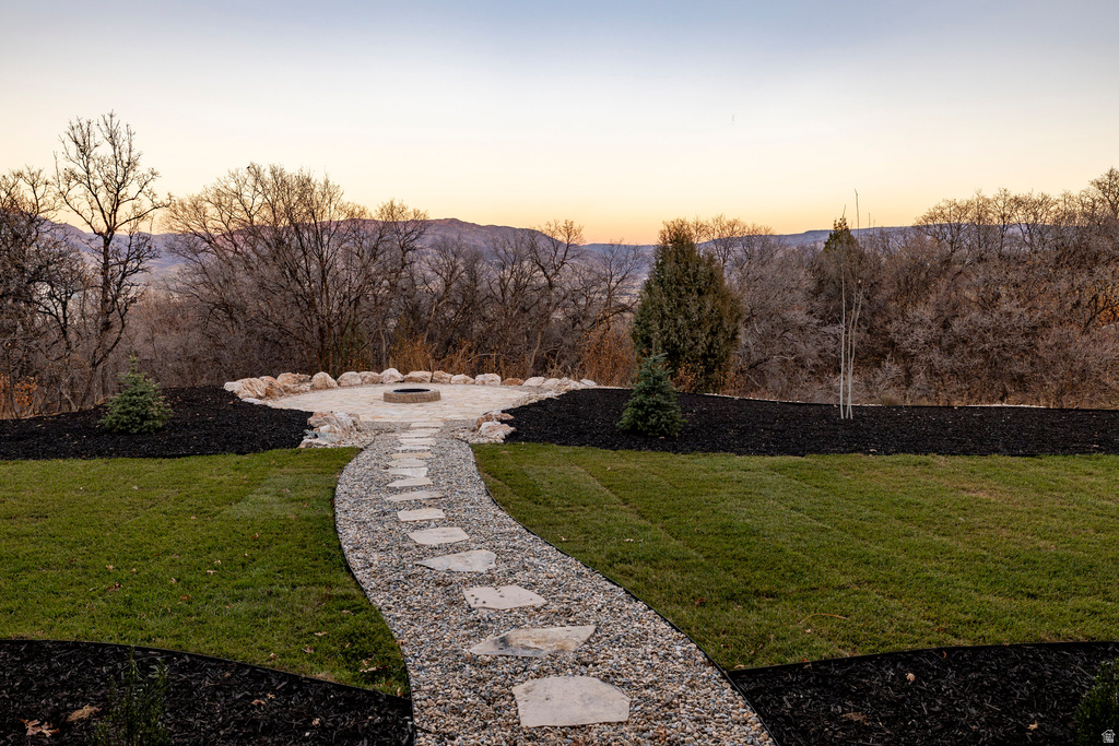 5842 OLD SNOWBASIN RD Huntsville, UT 84317