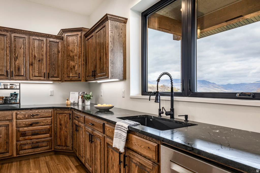 5842 OLD SNOWBASIN RD Huntsville, UT 84317