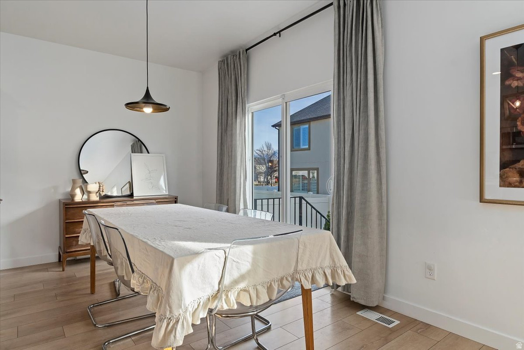 598 S HIGHPOINT DR Saratoga Springs, UT 84045