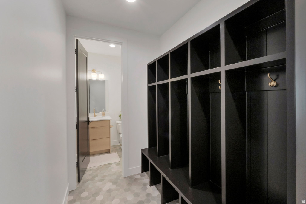 68 W 1630 S Lehi, UT 84043