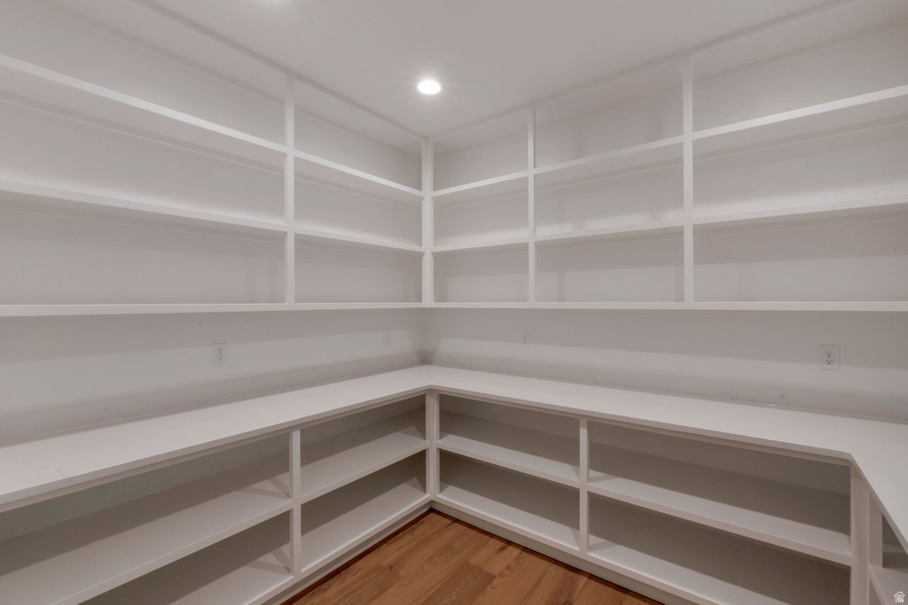 68 W 1630 S Lehi, UT 84043