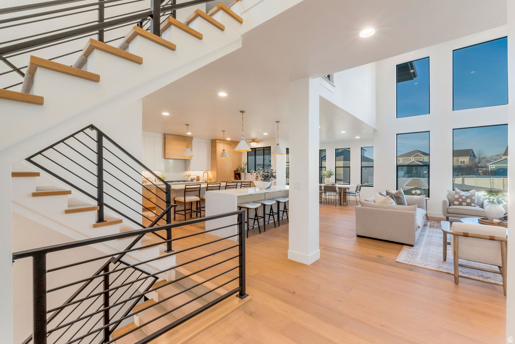 68 W 1630 S Lehi, UT 84043