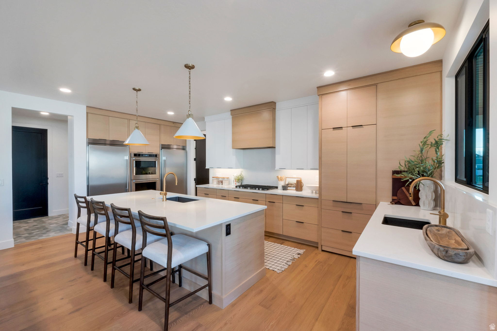 68 W 1630 S Lehi, UT 84043