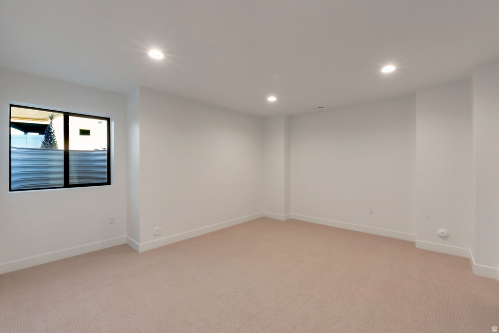 68 W 1630 S Lehi, UT 84043