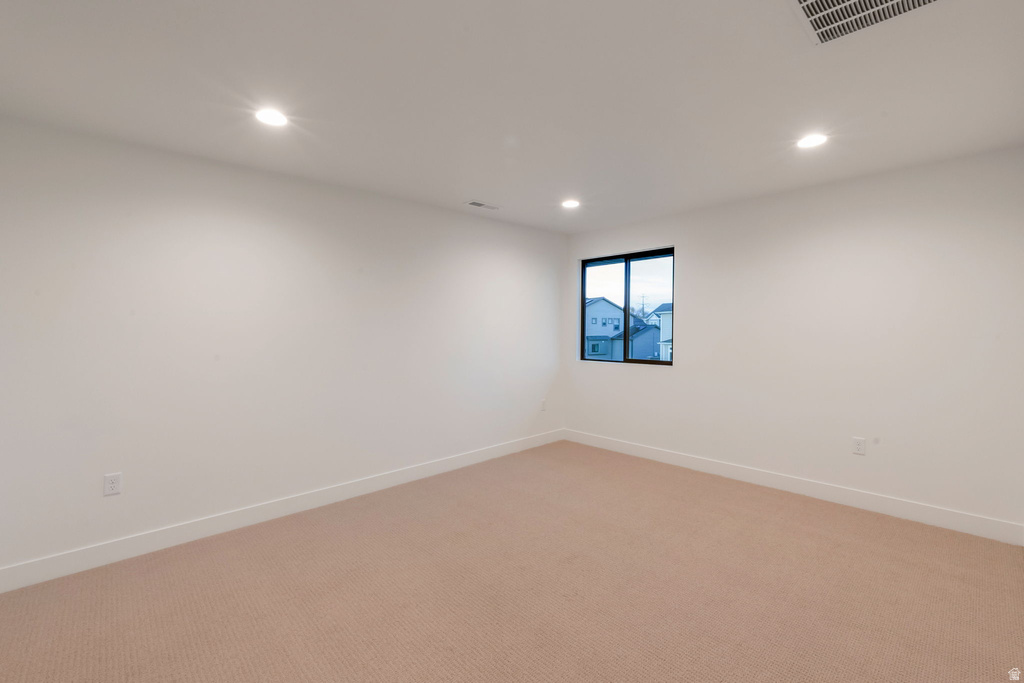 68 W 1630 S Lehi, UT 84043