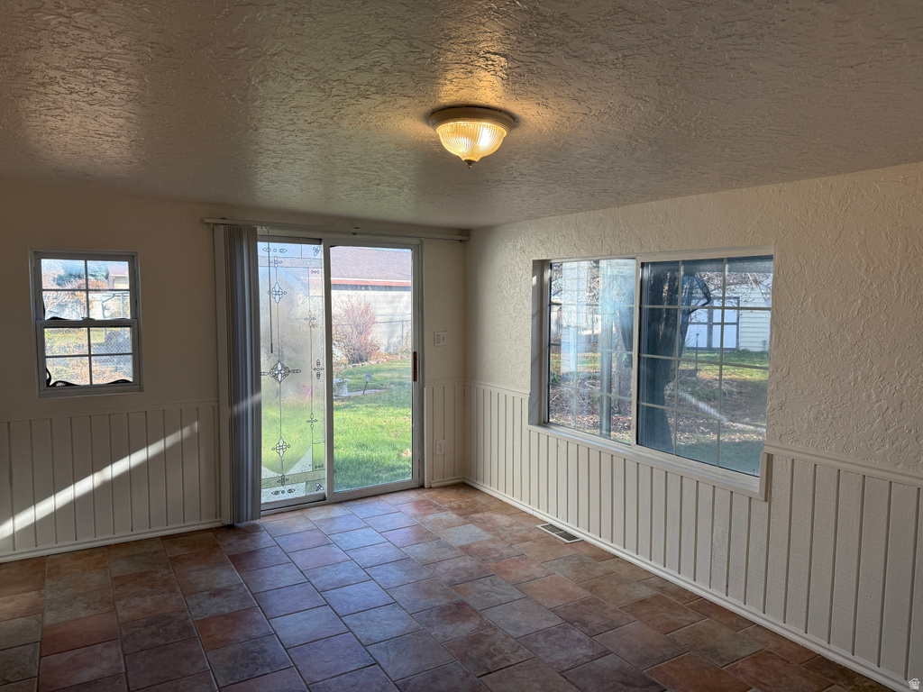 4460 S JILLS PL West Valley City, UT 84120