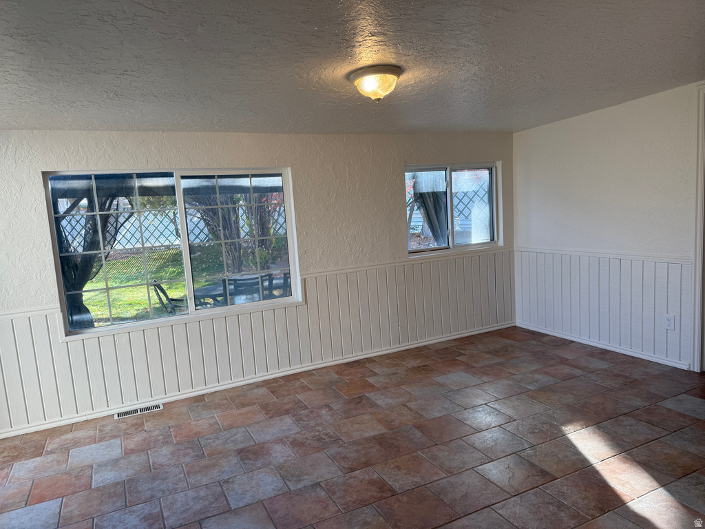 4460 S JILLS PL West Valley City, UT 84120