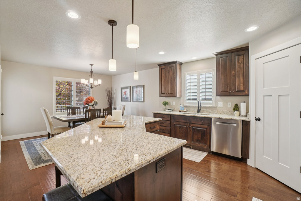 378 N THURSTON LN Layton, UT 84040