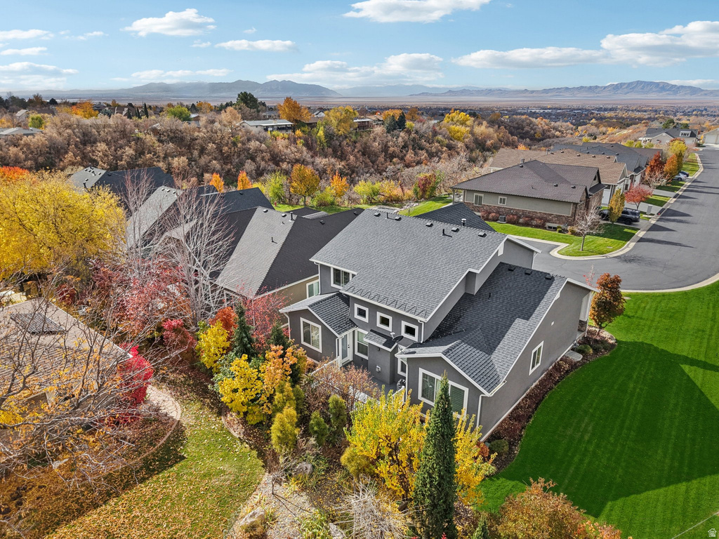 378 N THURSTON LN Layton, UT 84040