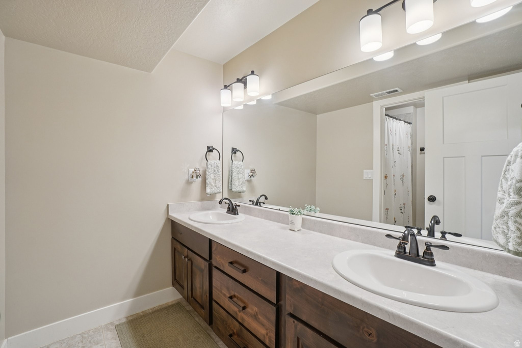 378 N THURSTON LN Layton, UT 84040