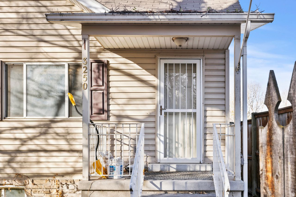 3250 S 600 E South Salt Lake, UT 84106