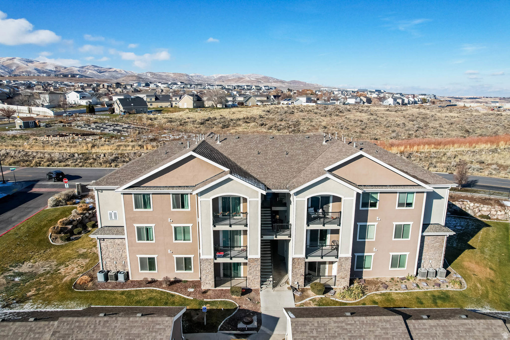 148 W SPRING HILL WAY Saratoga Springs, UT 84045