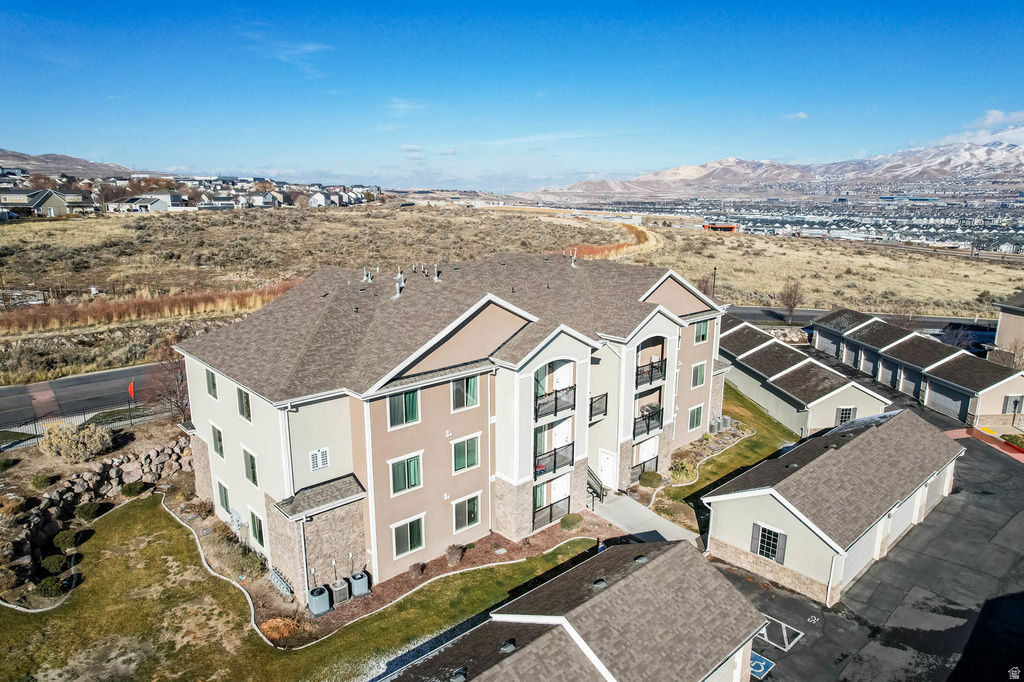 148 W SPRING HILL WAY Saratoga Springs, UT 84045