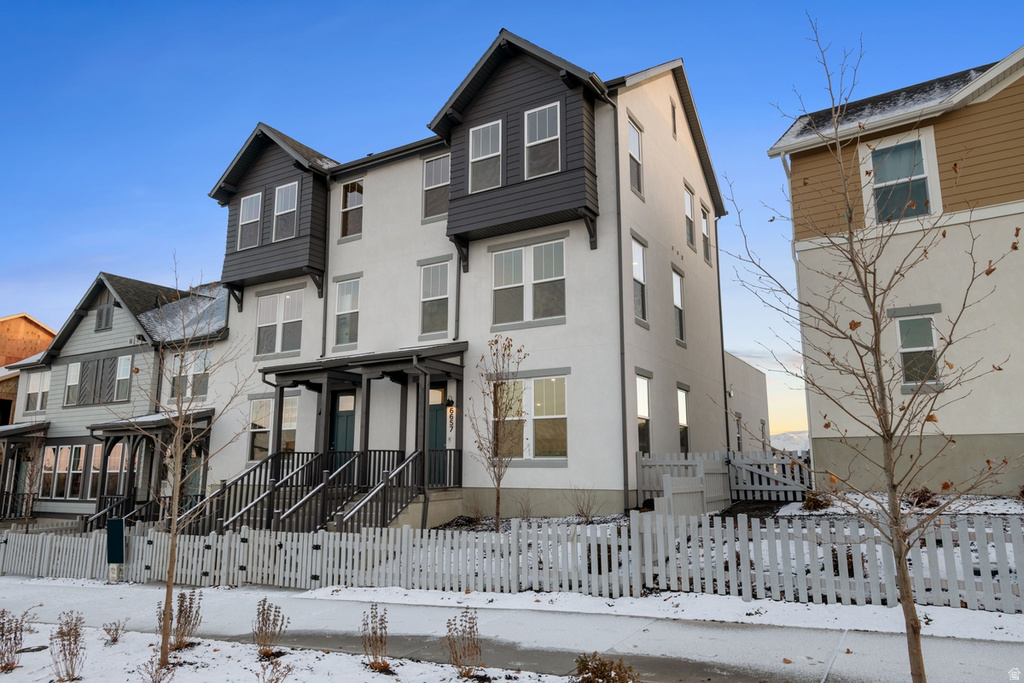 6657 W SOUTH JORDAN PKWY South Jordan, UT 84009