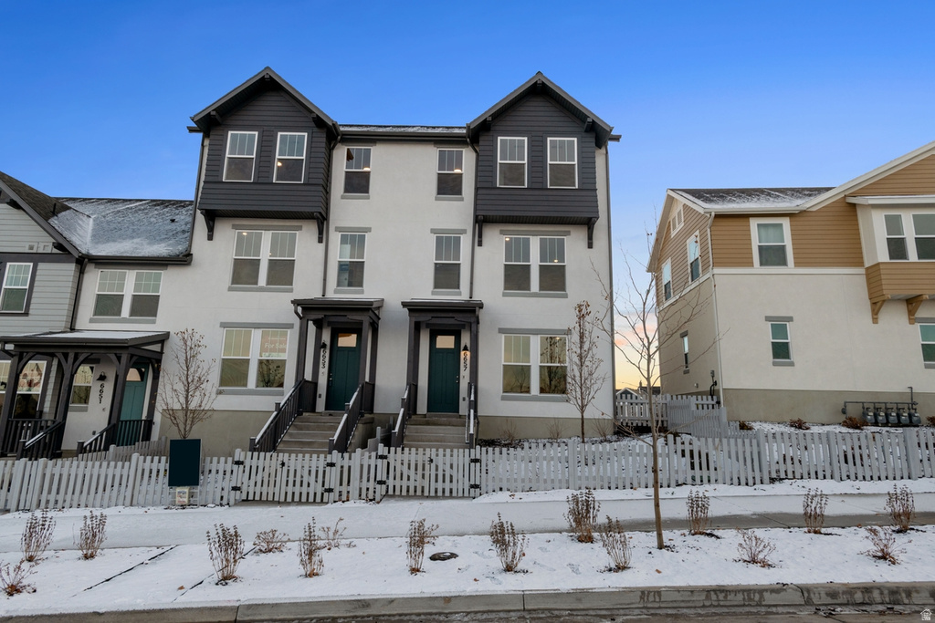 6657 W SOUTH JORDAN PKWY South Jordan, UT 84009