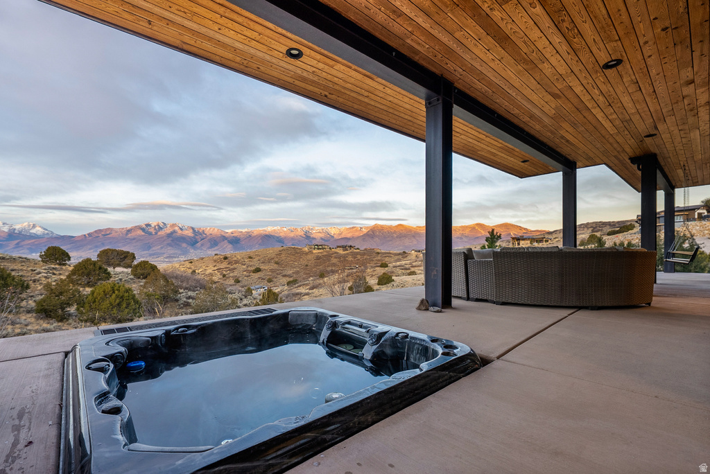 2394 E LA SAL PEAK DR Heber City, UT 84032