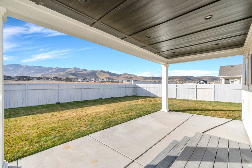 717 W LIGHTHOUSE DR Saratoga Springs, UT 84045