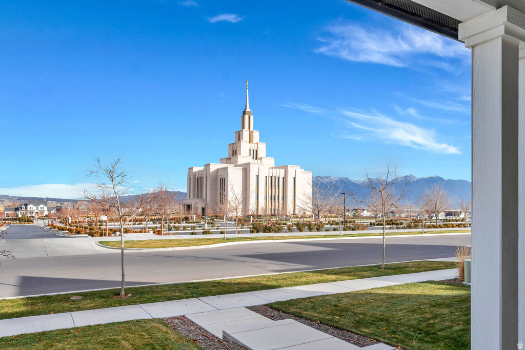 717 W LIGHTHOUSE DR Saratoga Springs, UT 84045