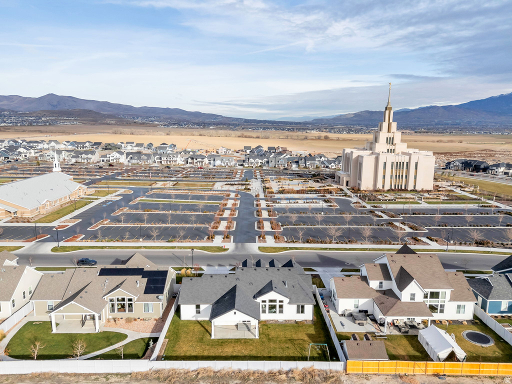 717 W LIGHTHOUSE DR Saratoga Springs, UT 84045