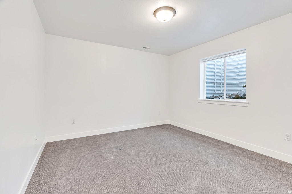 717 W LIGHTHOUSE DR Saratoga Springs, UT 84045