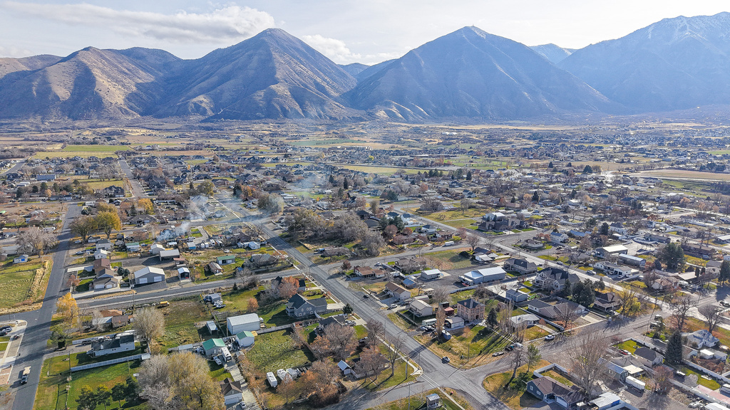 205 E CENTER ST Salem, UT 84653