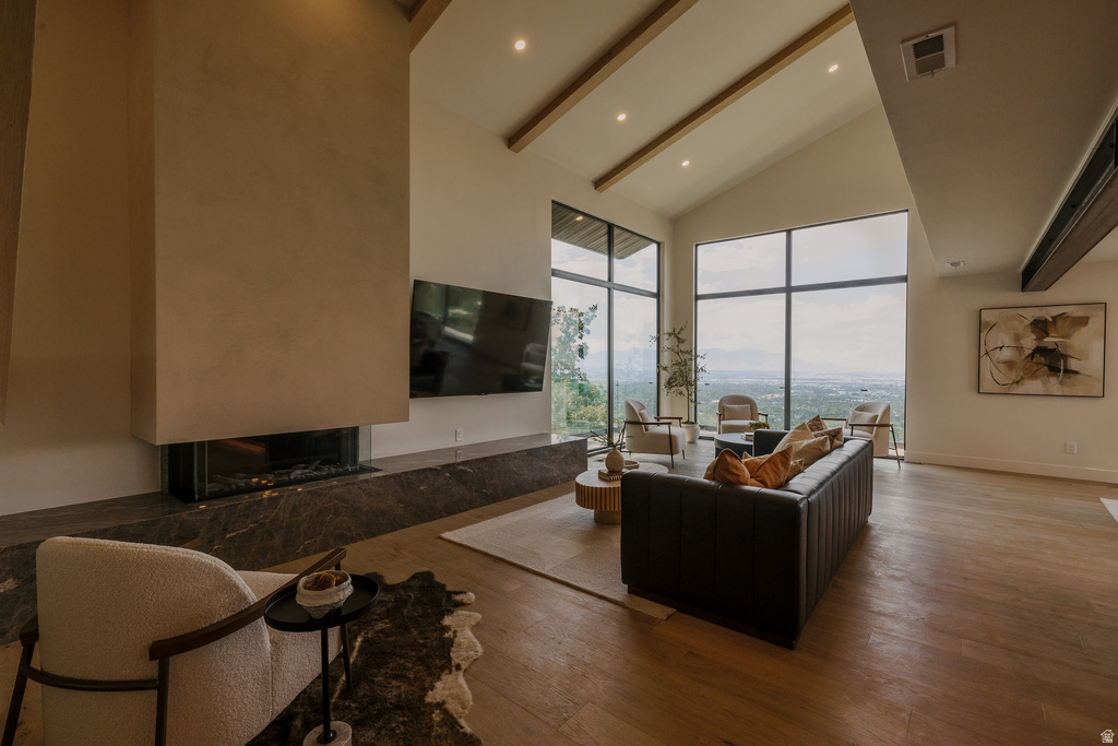 2244 S LAKELINE CIR Salt Lake City, UT 84109