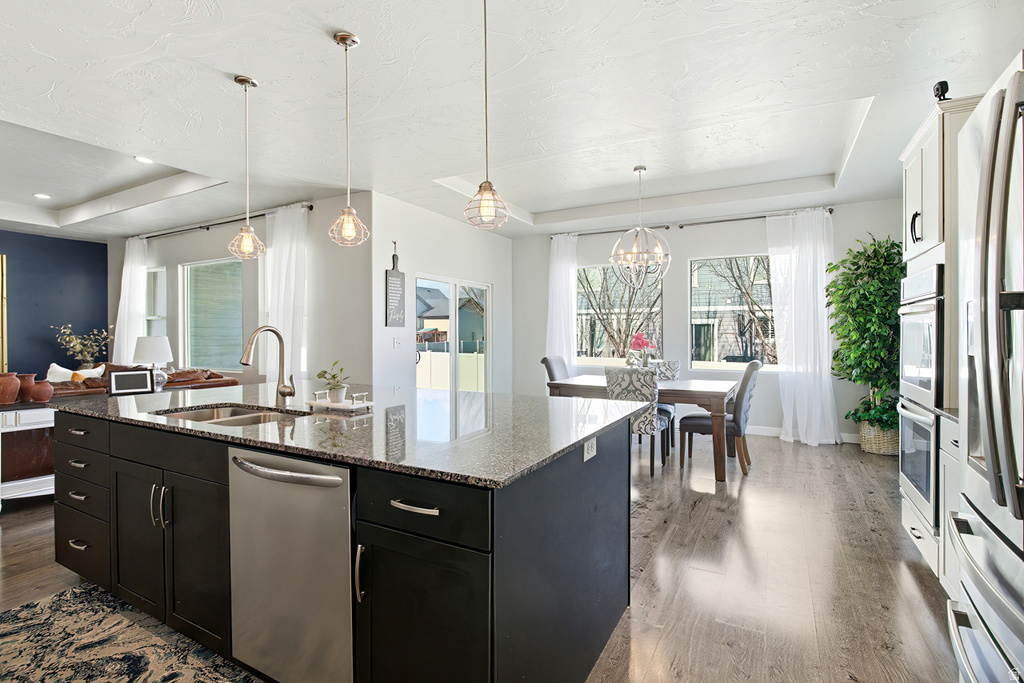 108 E PARADISE CT Saratoga Springs, UT 84045