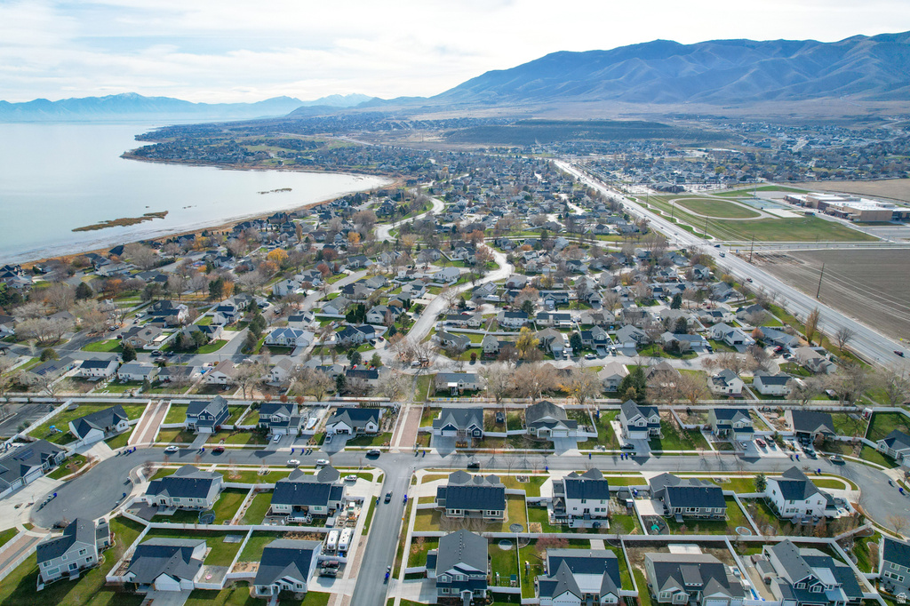 108 E PARADISE CT Saratoga Springs, UT 84045