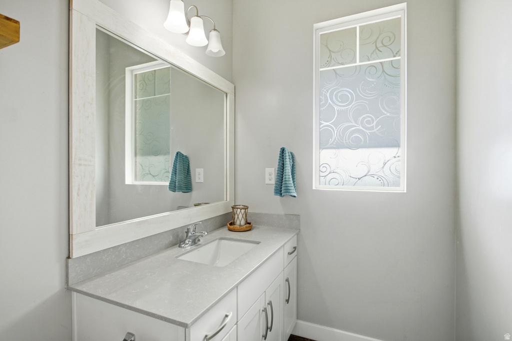 108 E PARADISE CT Saratoga Springs, UT 84045