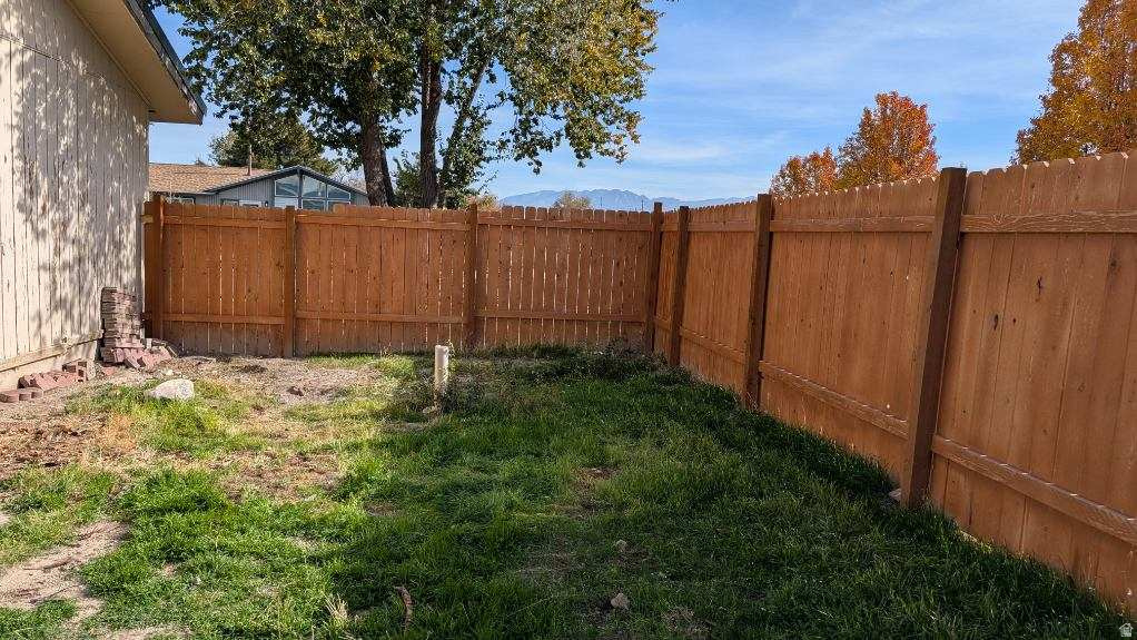 3170 S OLD GLORY CIR Magna, UT 84044