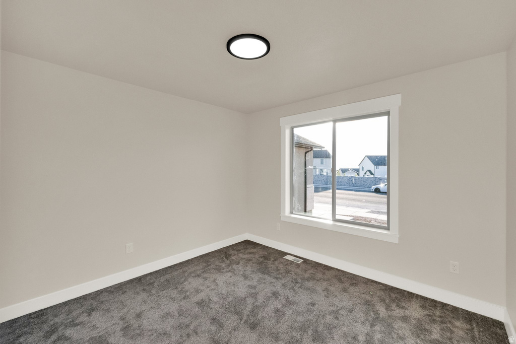 1182 N BERRA BLVD Tooele, UT 84074