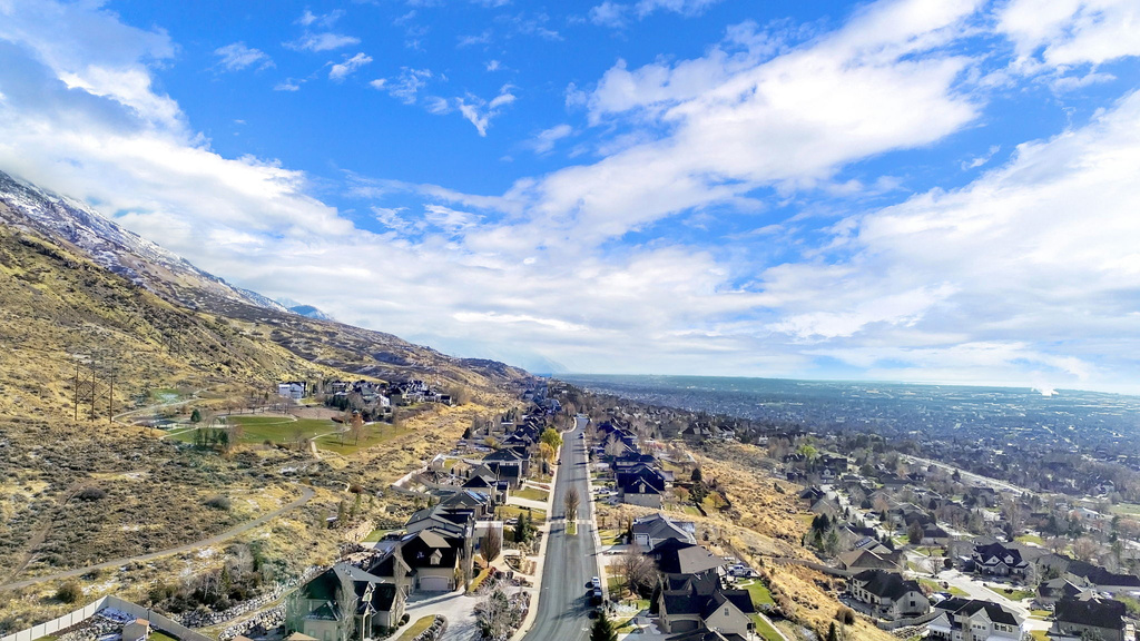 9616 N CANYON HEIGHTS DR Cedar Hills, UT 84062