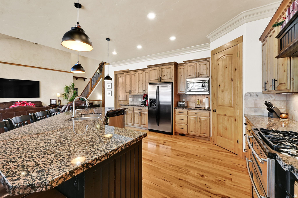 9616 N CANYON HEIGHTS DR Cedar Hills, UT 84062