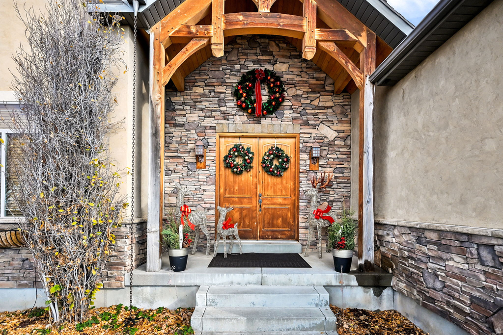 9616 N CANYON HEIGHTS DR Cedar Hills, UT 84062